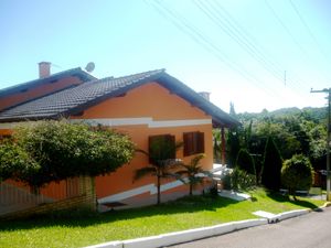 Image 34 - 106239