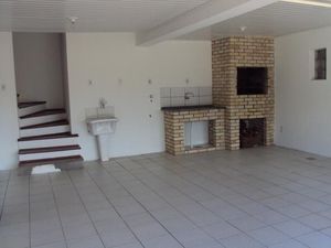 Image 63 - 106239