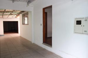 Image 17 - 106276