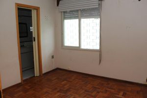 Image 4 - 106276