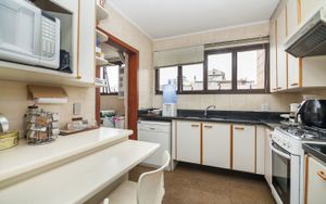 Image 22 - 106422