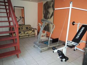 Image 8 - 106428