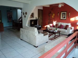 Image 6 - 106428