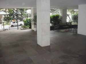 Image 15 - 106578