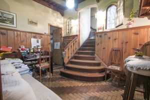 Image 23 - 106623