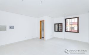 Image 10 - 106661