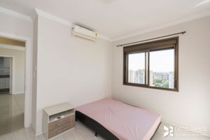 Image 9 - 106688