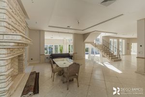 Image 3 - 106916