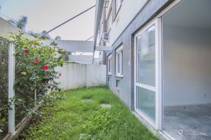 Image 34 - 106996