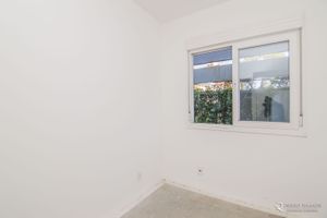 Image 38 - 106996