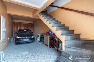 Image 18 - 107143
