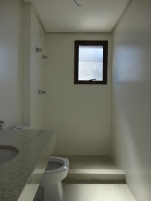 Image 43 - 10730