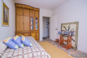 Image 42 - 107861