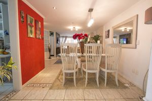 Image 8 - 107863