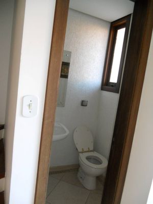 Image 8 - 107916