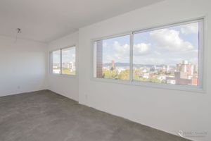 Image 34 - 108129