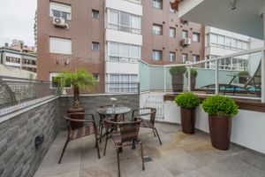 Image 8 - 108166