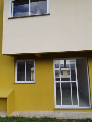 Image 27 - 108182