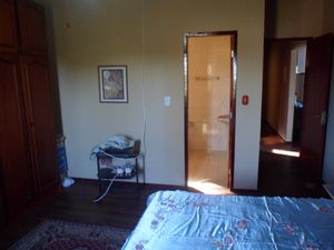 Image 9 - 108236