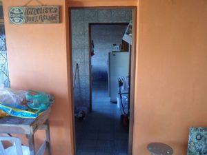 Image 18 - 108236