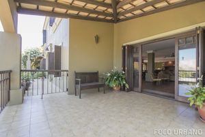 Image 11 - 108525
