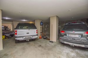 Image 44 - 109498