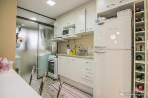 Image 4 - 10956