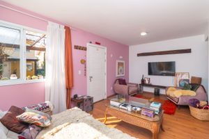 Image 3 - 109979