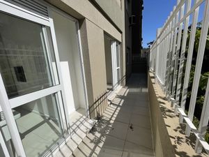 Image 18 - 109995