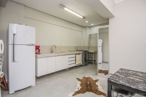Image 21 - 110195