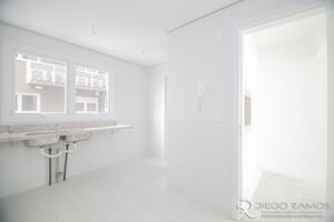 Image 115 - 110530