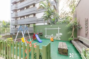 Image 7 - 110813