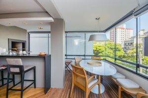 Image 4 - 110822