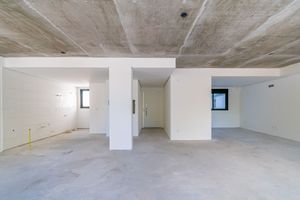 Image 9 - 110838