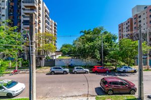 Image 6 - 111008