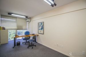 Image 17 - 111628