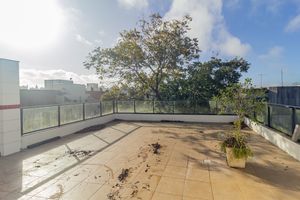 Image 8 - 112409