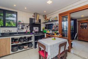 Image 30 - 112409