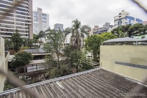 Image 31 - 112452