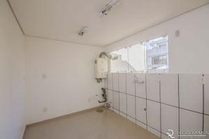 Image 16 - 112504