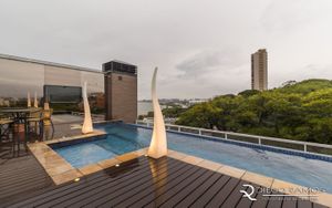 Image 10 - 112615