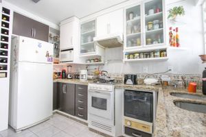 Image 19 - 112911