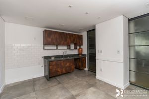Image 30 - 113318