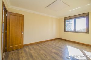 Image 35 - 1136