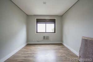 Image 37 - 113867