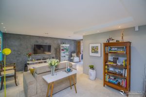 Image 1 - 113883