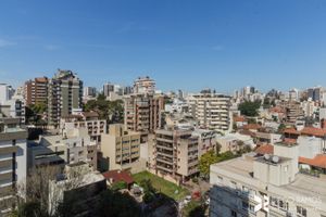 Image 21 - 113935