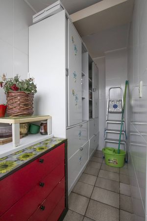 Image 30 - 114176