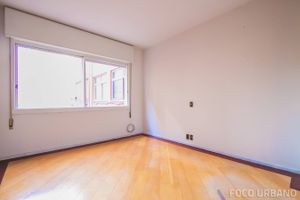 Image 9 - 114229