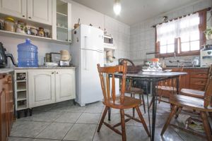 Image 21 - 114296
